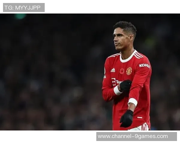 罗马诺强调法布雷加斯全心投入科莫队伍多重职责超越普通主帅角色